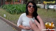 Migu neukt een teef op straat met zijn grote lul