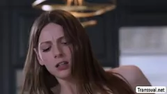 تشغيل أماندا رايلي وكليف جنسن في لقاء مطبخ خنثى خشن
