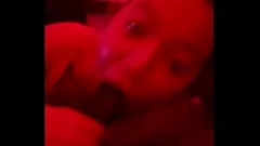 Oynat Hile karısı Lexi'nin ilk kez büyük siyah horoz